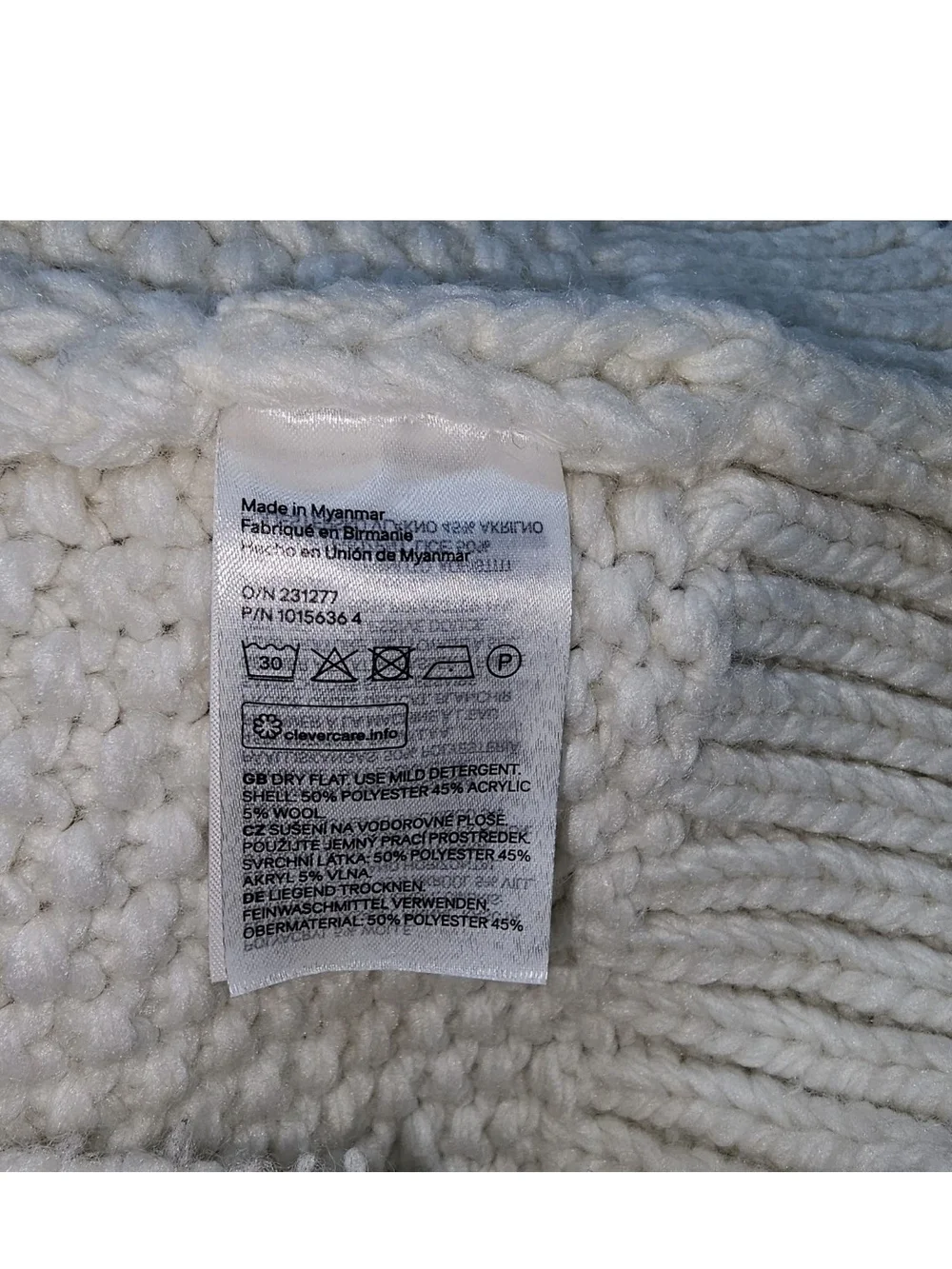 H&M Chunky Knit Off-White Crew Neck Sweater Vest Womens M Light Academia Cozy